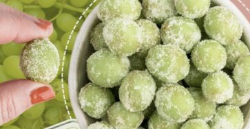 BOOZY GRAPES BOOZY GRAPES BOOZY GRAPES