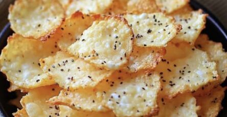 Cottage Cheese Chips – High-Protein, Low-Carb, and Super Crunchy!