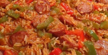 SAUSAGE, PEPPERS & RICE SKILLET